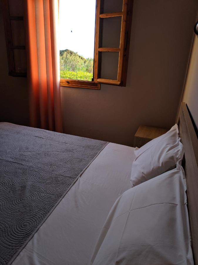 Tramonto Nel Delfini Apartamento Kini Exterior foto
